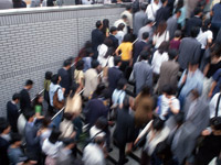 増える生活保護関連予算